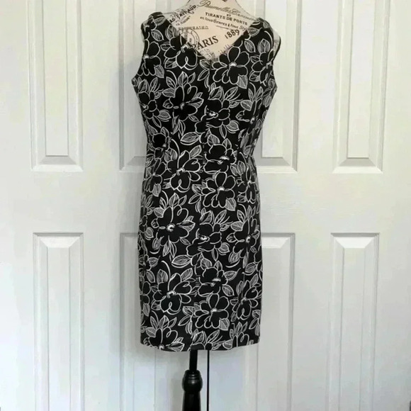 Nomadic Traders Sleeveless Dress in  Size 8 - Picture 4 of 5